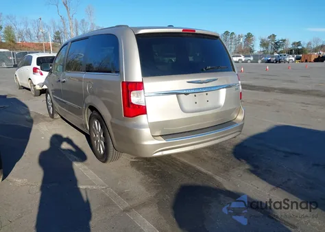 2012 Chrysler Town & Country Touring-L z USA, uszkodzony, nr VIN 2C4RC1CG5CR413491